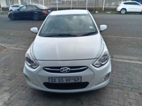 Hyundai Accent V 1.6 Fluid Auto