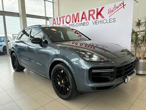 Porsche Cayenne Turbo (E2 Gen II) S Tiptronic