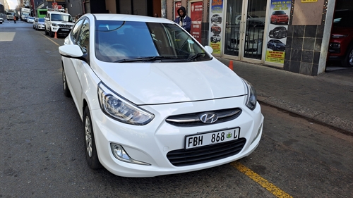 Hyundai Accent V 1.6 Fluid Auto