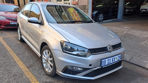 Volkswagen (VW) Polo GP 1.4 Comfortline Sedan