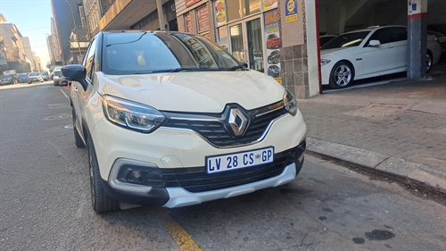 Renault Captur 1.2 T Dynamique 5 Door