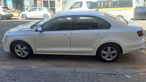 Volkswagen (VW) Jetta GP 1.4 TSi Comfortline Sedan