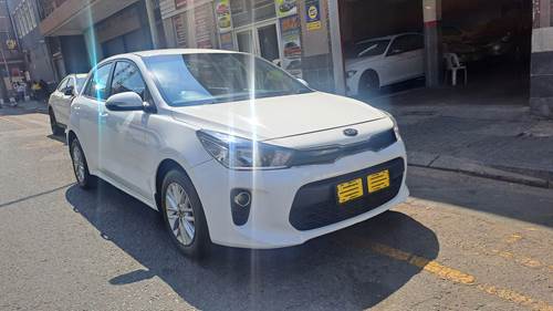 Kia Rio V 1.4 Hatch