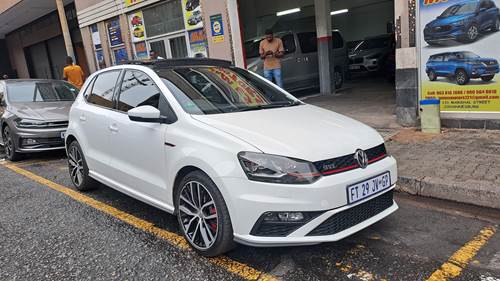 Volkswagen (VW) Polo GTi 1.8 TSi DSG