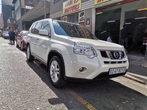 Nissan X-Trail V 2.5 4X4 SE