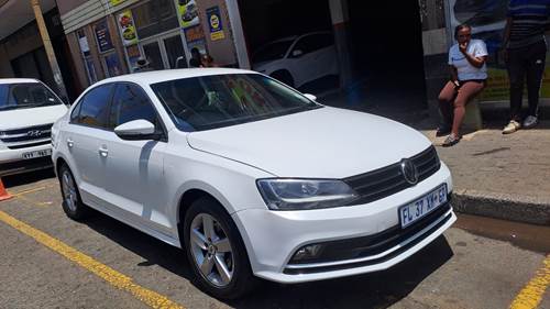 Volkswagen (VW) Jetta 1.4 TSi Comfortline DSG