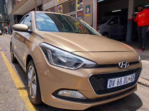 Hyundai i20 1.4 (74 kW) Fluid Auto