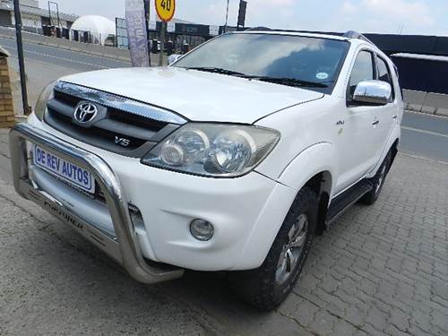 Toyota Fortuner II 4.0 V6 Auto 4X4