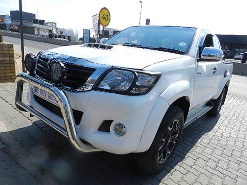 Toyota Hilux ( II) 3.0 D-4D Raider Xtra Cab