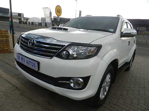 Toyota Fortuner III 3.0 D-4D Raised Body Auto