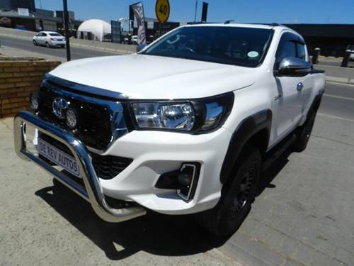 Toyota Hilux 2.8 GD-6 Raider Extra Cab 4x2 