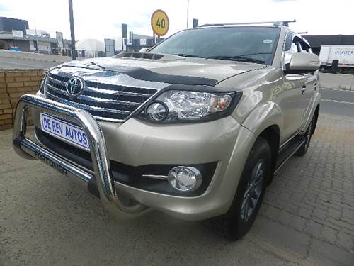 Toyota Fortuner III 3.0 D-4D Raised Body Auto