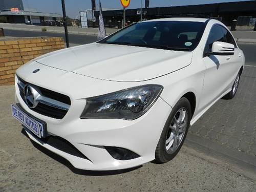 Mercedes Benz CLA 200 AMG Auto