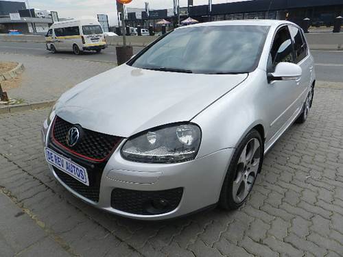 Volkswagen (VW) Golf 5 GTi 2.0 T FSi