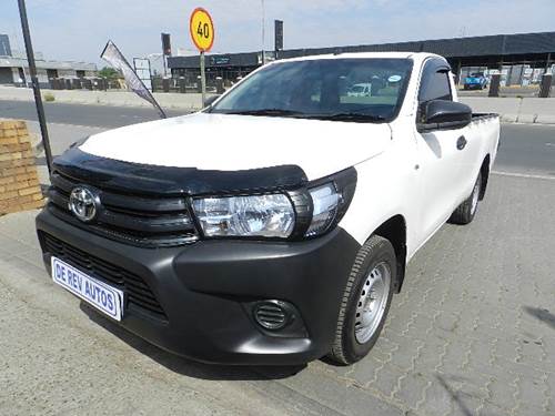 Toyota Hilux 2.4 GD Aircon Single Cab