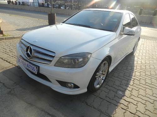 Mercedes Benz C 200 Blue Efficiency Avantgarde 7G-Tronic