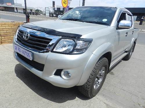 Toyota Hilux (Mark II) 2.7 VVTi Raider R/B Double Cab