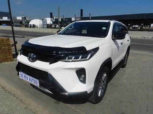 Toyota Fortuner V 2.8 GD-6 VX Auto