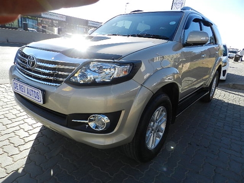 Toyota Fortuner III 3.0 D-4D Raised Body Auto