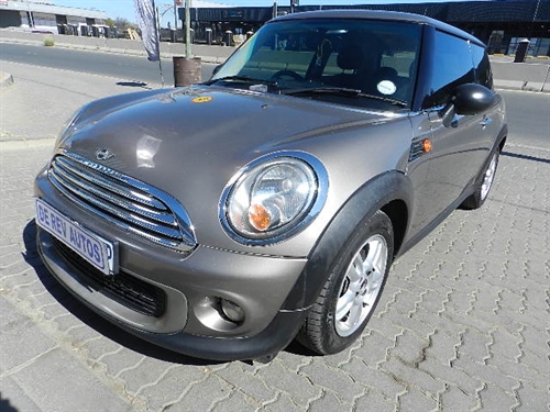 MINI Cooper Mark III (90 kW) Coupe Steptronic