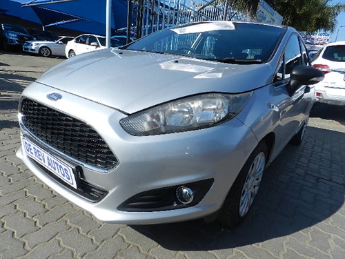 Ford Fiesta 1.4i (71 kW) Ambiente Hatch Back