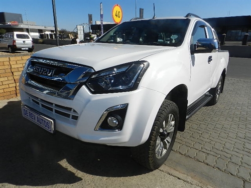 Isuzu KB 300 D-TEQ LX (130 kW) Extended Cab Pick-Up