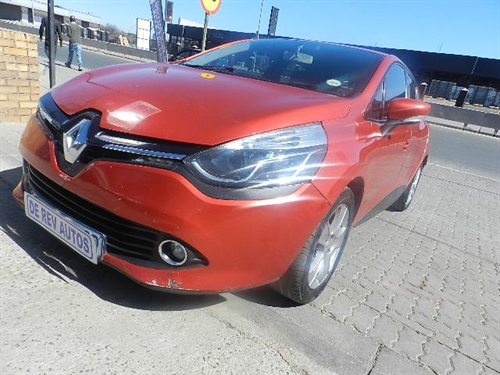 Renault Clio IV 900T (66kW) Blaze Ltd Edition 5 Door