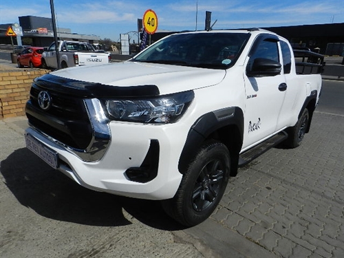 Toyota Hilux 2.4 GD-6 RB Raider Extra Cab