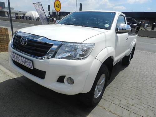 Toyota Hilux ( II) 2.5 D-4D SRX 4X4 Single Cab