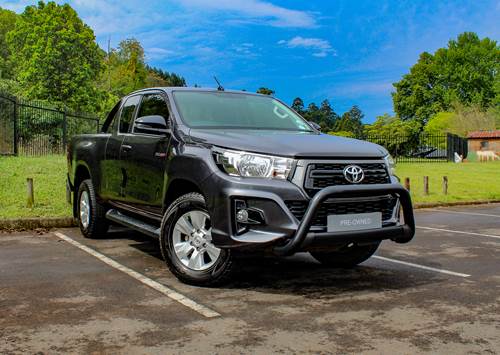 Toyota Hilux 2.4 GD-6 RB SRX Extra Cab Auto