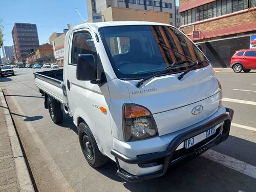 Hyundai H100 2.6i D Dropside