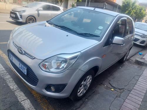 Ford Figo 1.4i Ambiente 5-Door Hatch Back