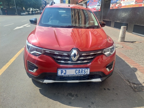 Renault Triber 1.0 Prestige Auto