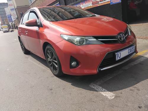 Toyota Auris 1.6 XS