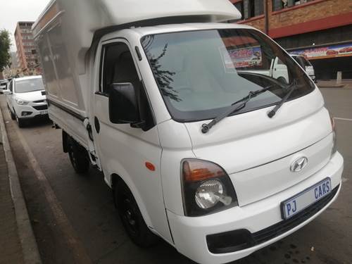 Hyundai H100 2.6i D Dropside