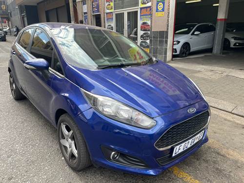 Ford Fiesta 1.5 TDCi Ambiente 5 Door