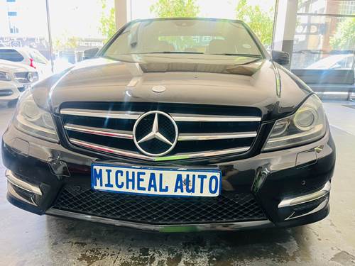 Mercedes Benz C 250 AMG Line 7G-Tronic