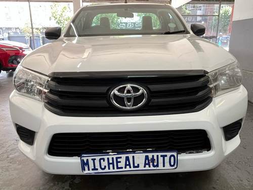 Toyota Hilux 2.4 GD Aircon Single Cab