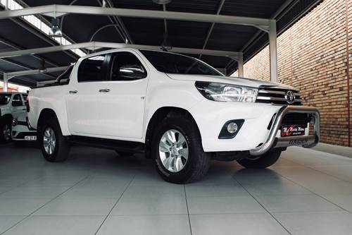 Toyota Hilux ( III) 4.0 V6 Raider 4x4 Double Cab Auto