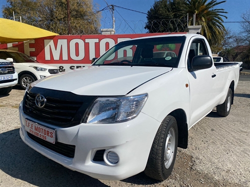 Toyota Hilux ( II) 2.5 D-4D S Single Cab