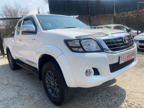 Toyota Hilux ( II) 3.0 D-4D Raider Xtra Cab