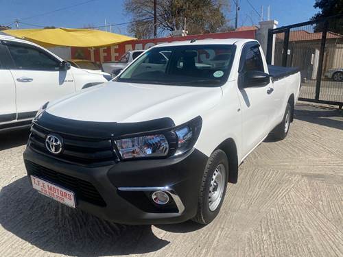 Toyota Hilux 2.4 GD Aircon Single Cab