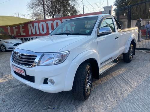 Toyota Hilux ( II) 2.5 D-4D Single Cab