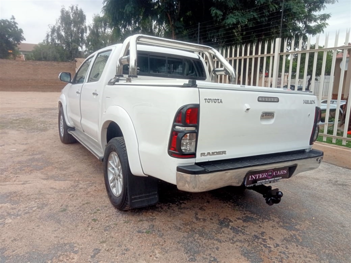 Toyota Hilux ( II) 3.0 D-4D Raider R/B Double Cab For Sale - R 270 000 ...