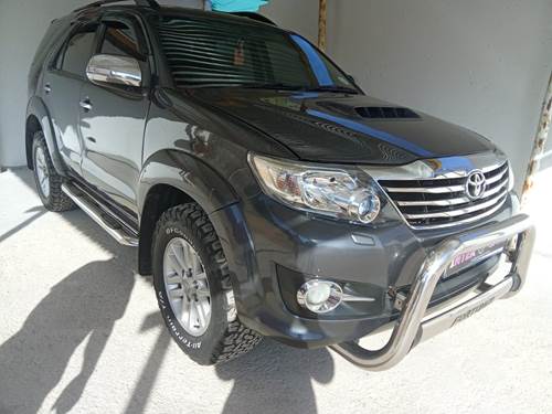 Toyota Fortuner II 3.0 D-4D 4X4 Auto