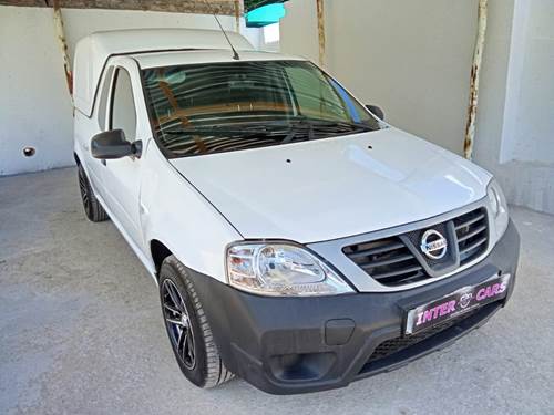 Nissan NP200 1.6i Aircon