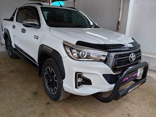 Toyota Hilux 2.8 GD-6 Raider Raised Body Double Cab Auto 4x4  