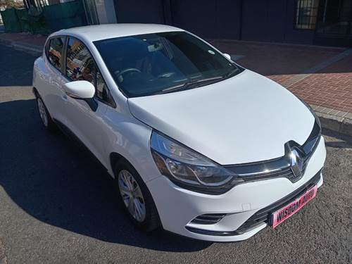 Renault Clio IV 900T (66kW) Dynamique 5 Door