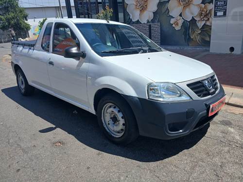 Nissan NP200 1.6i Aircon