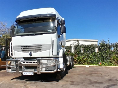 Renault Premium 440/26 Manual -  Spring 6X4 Horse / Tracto